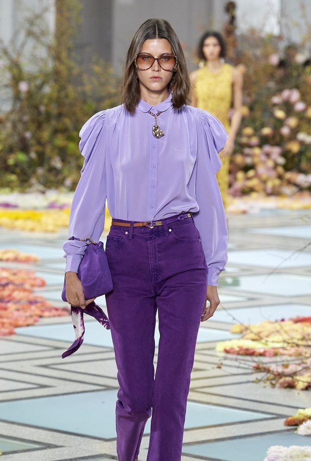 إبتكري ستايلك الخاص في الصيف وادمجي الألوان