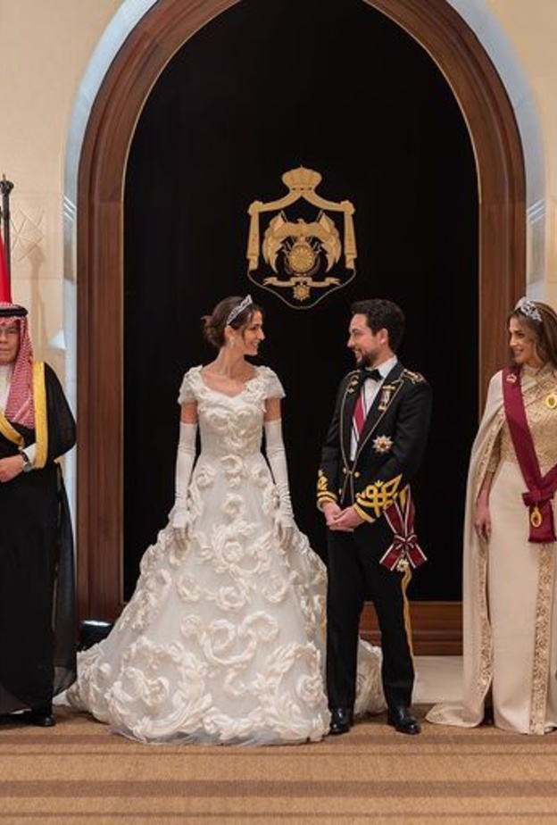 مواقف لفتتنا للعائلة الملكية الأردنية في حفل زفاف ولي العهد والأميرة رجوة