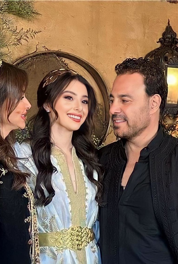 اطلالة ماريتا في حفل الحناء