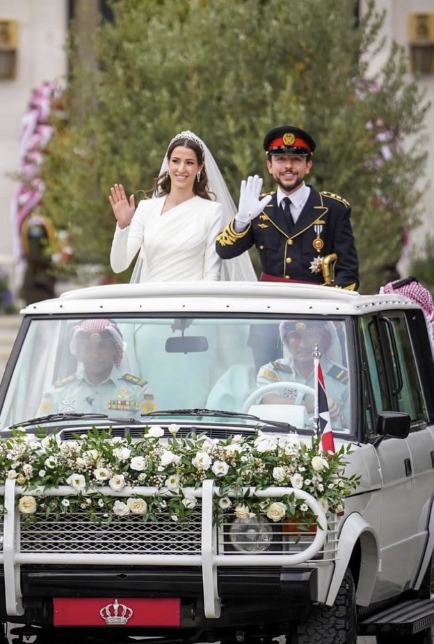 تفاصيل حفل زفاف الأميرة رجوة وولي العهد الأردني.. رجوة والحسين