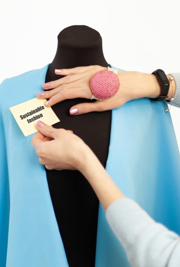 مصطلحات في الموضة عليك أن تعرفينها.. دونيها  وإحفظيها جيدا