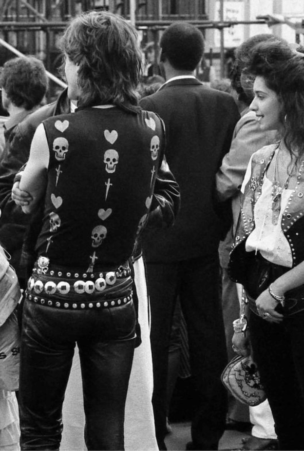 الستريت ستايل  فكرة غيرت نظرتنا إلى الموضة وعكست الثقافة والفن من خلال الأزياء