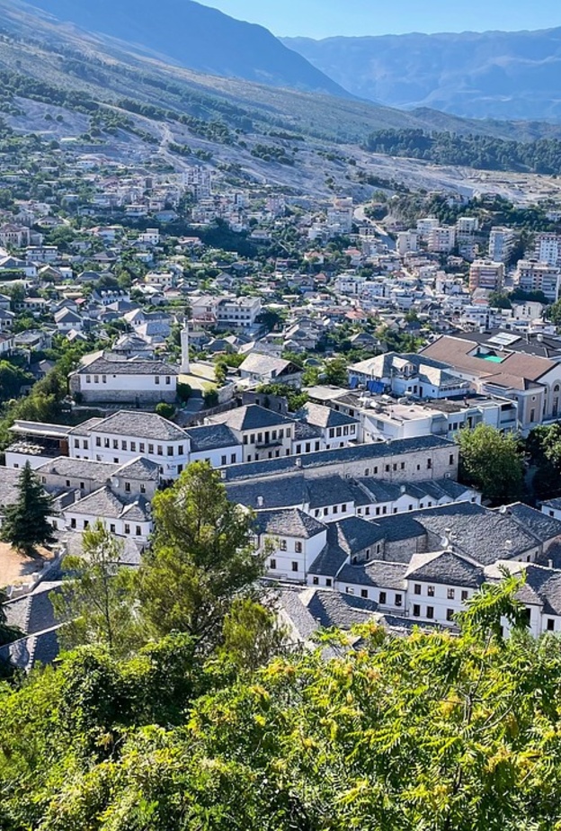 ألبانيا وجهة رائعة للعطلات الساحرة بواسطة maxpixel