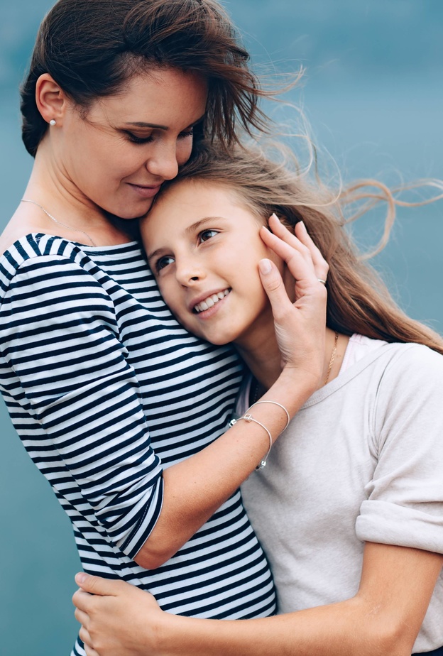 احتواء المراهقين أنسب الطرق في التعامل معهم وحمايتهم