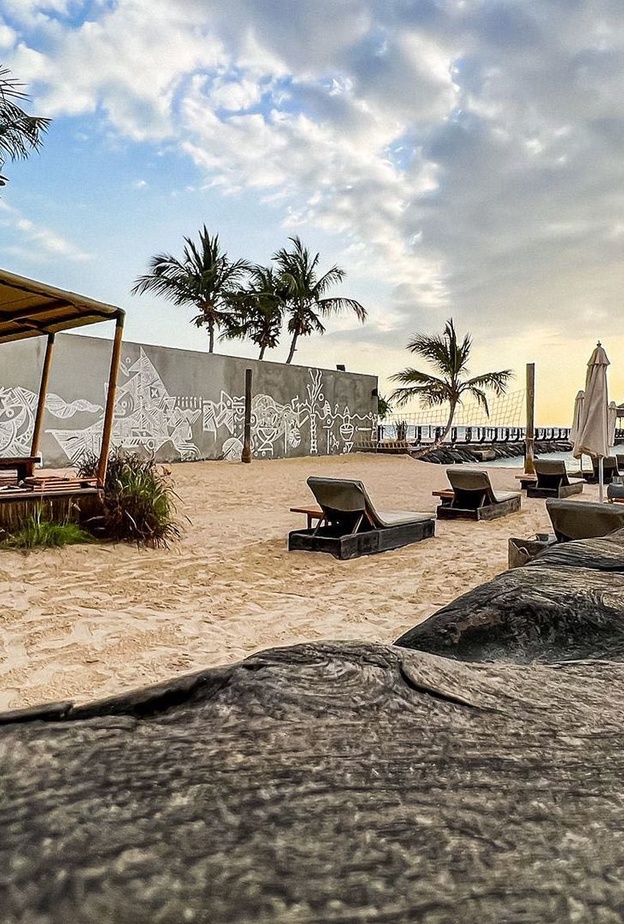 لتجربة صيفية لا تنسى.. تعرفي على أجمل الأندية الشاطئية في جدة 