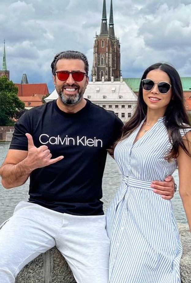 انتشرت شائعة انفصال باسم ياخور وزوجته رنا الحريري