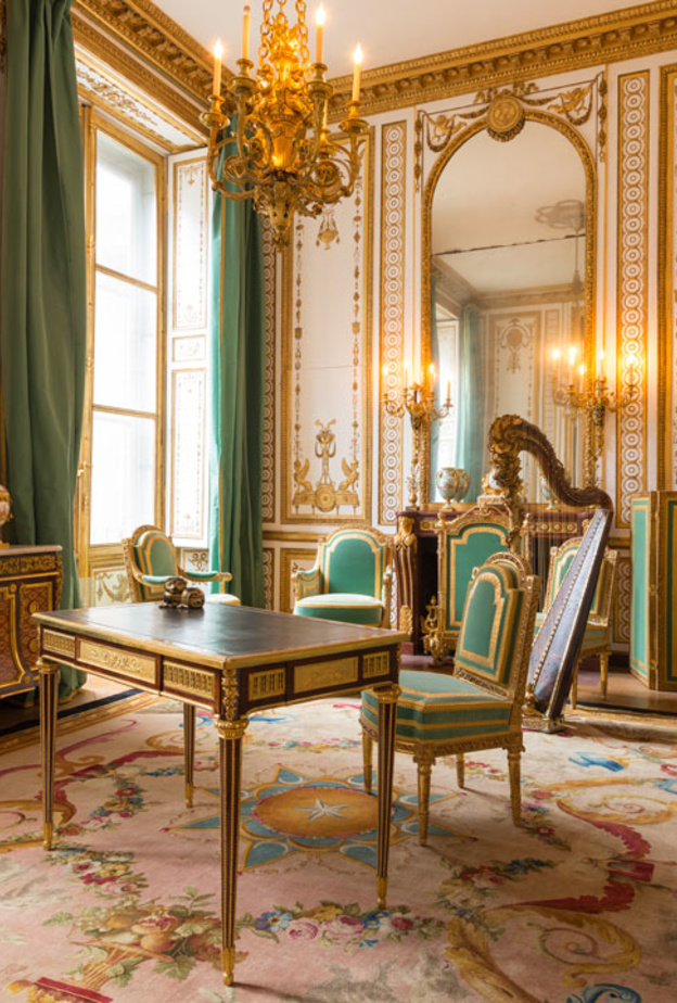 إعادة فتح شقة ماري أنطوانيت الخاصة في قصر فرساي للجمهور.. جولة بداخلها