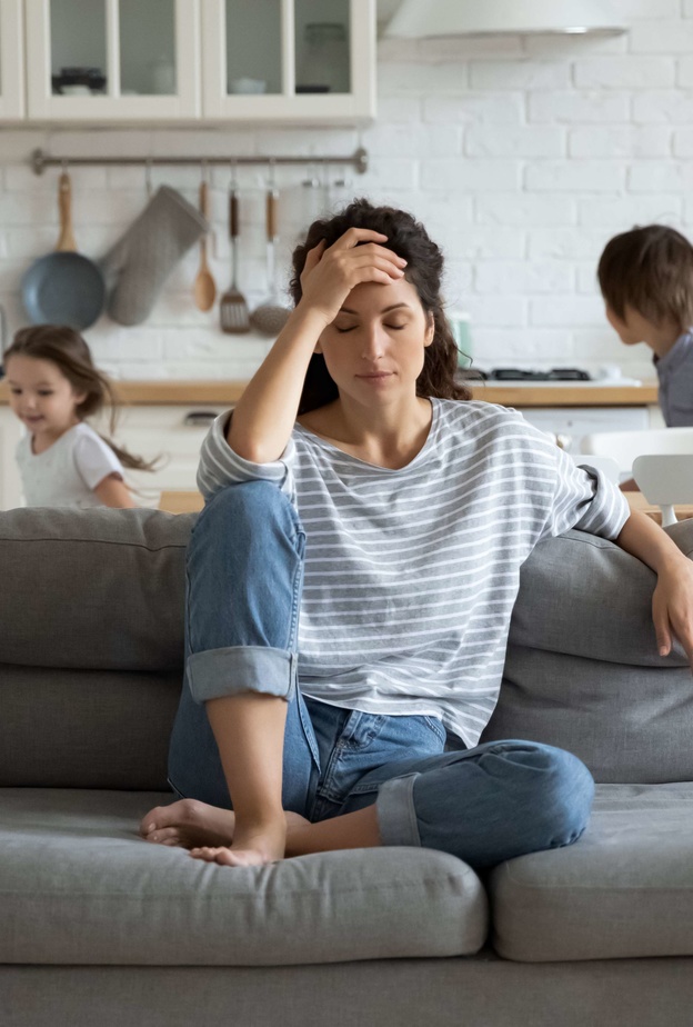 تفكير الأم في نفسها من الأساسيات المهمة لأن ذلك يقيها من الإصابة بالاكتئاب ونوبات نفسية متكررة