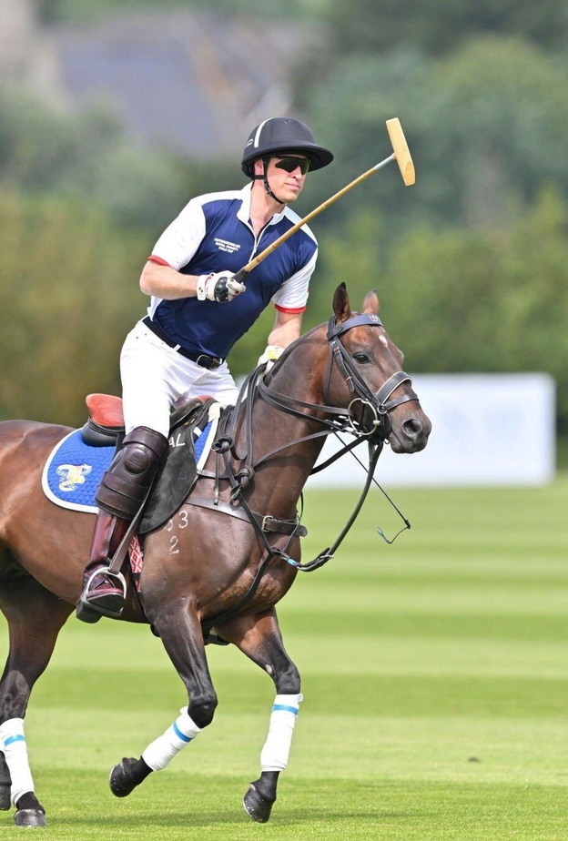 شارك الأمير وليام في تحدي كأس Out-Sourcing Inc. Royal Charity Polo Cup الخيري للبولو لعام 2023