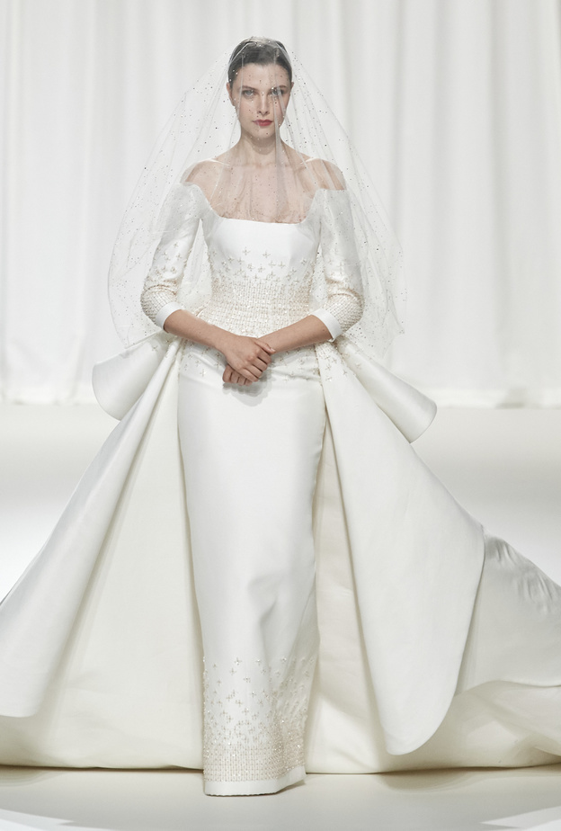 فستان زفاف رامي علي