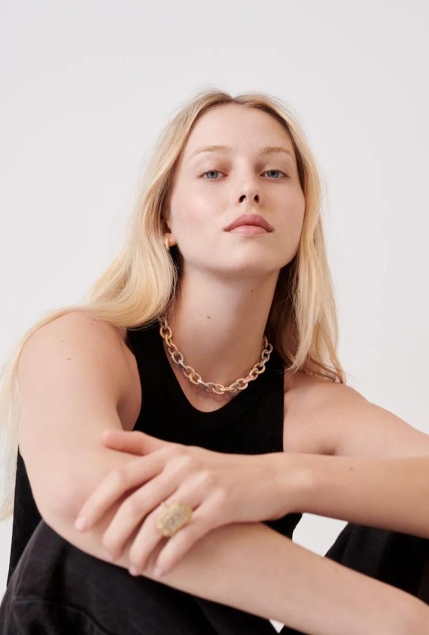 قلادة Florentine Finish 1885 Short Links