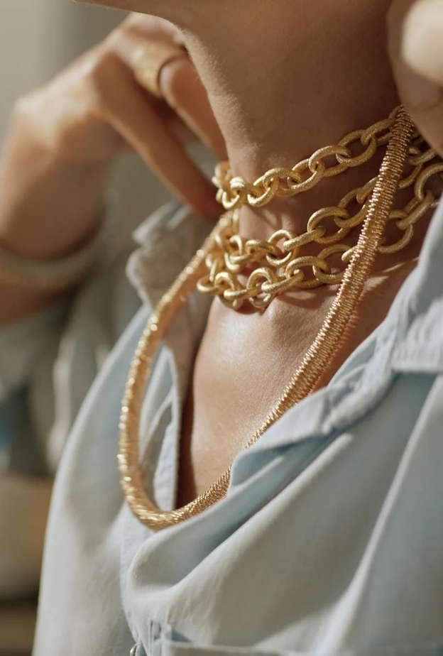 مجوهرات carolina bucci