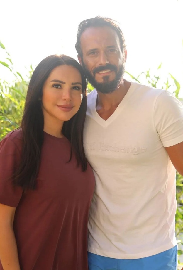 إنجي علاء ويوسف الشريف