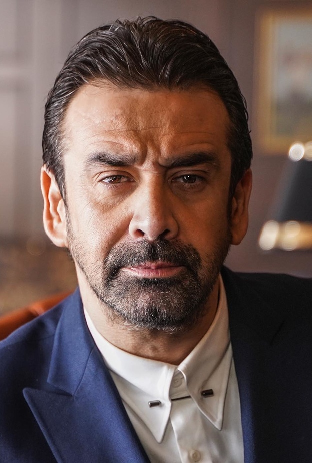 كريم عبد العزيز