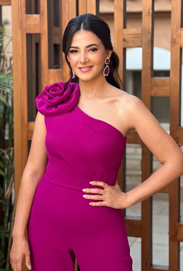 دنيا سمير غانم