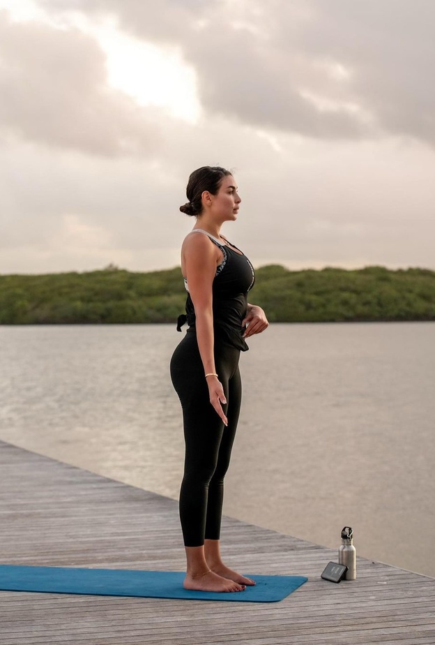 شاهدوا إطلالات النجمات خلال التمارين الرياضية