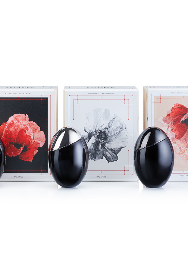 ALEXANDER MCQUEEN تطلق تشكيلة من الشموع المميزة