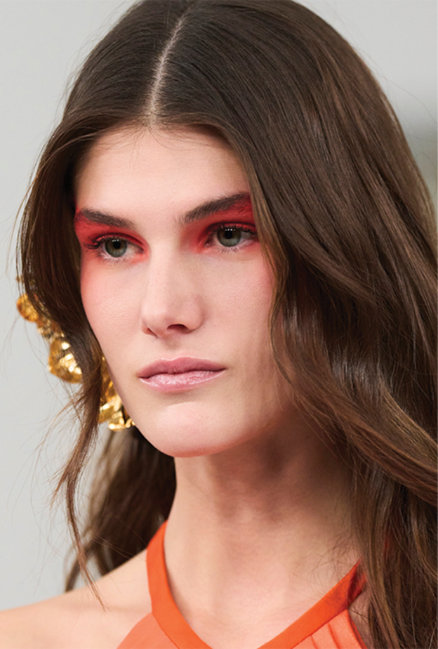 قائمة مصغّرة بالأساسيات الجمالية اجعليها رفيقتك في رحلتك الصيفية