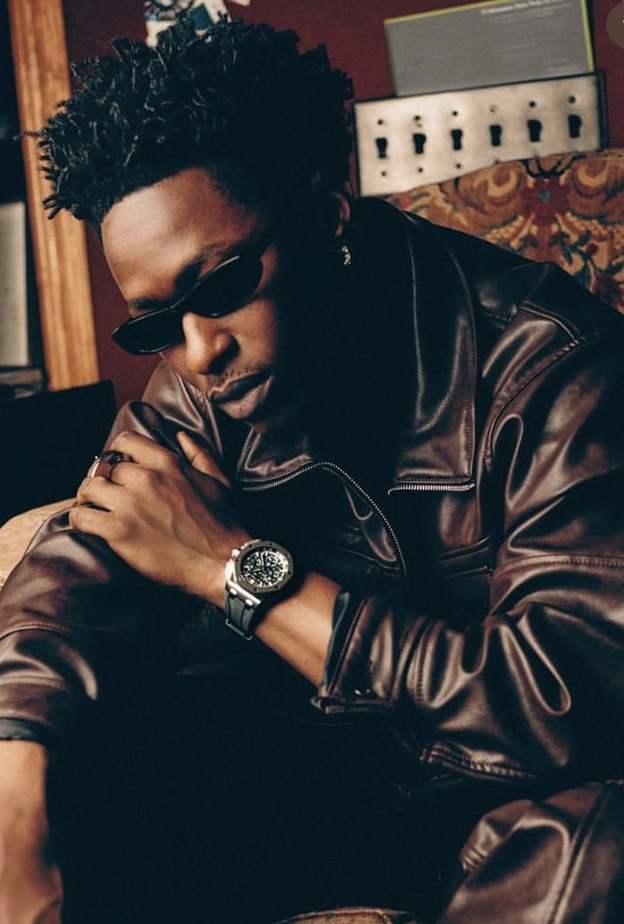 Audemars Piguet تطرح ساعة رويال أوك أوفشور الجديدة بالسيراميك الأسود