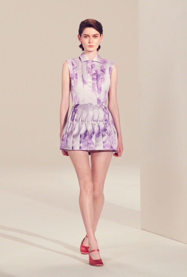 فساتين بنات تعكس شخصية عمر المراهقة وتمنحهن إطلالة مميزة!