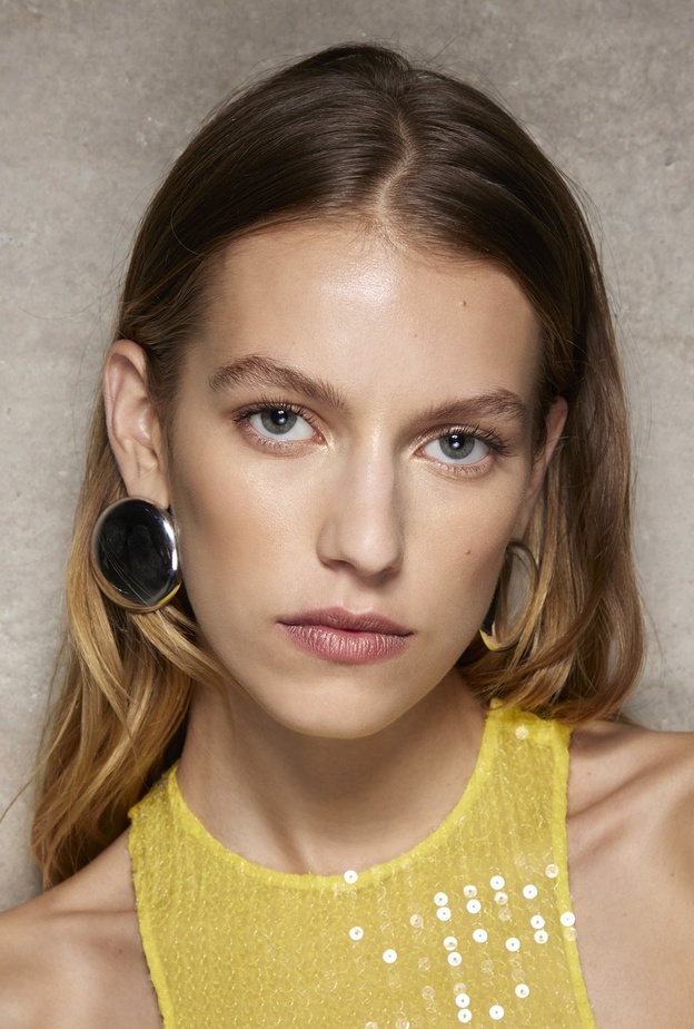 أنواع بلاشر تحقق لك إطلالة طبيعية وخدود مشدودة أثناء تمارين الرياضة