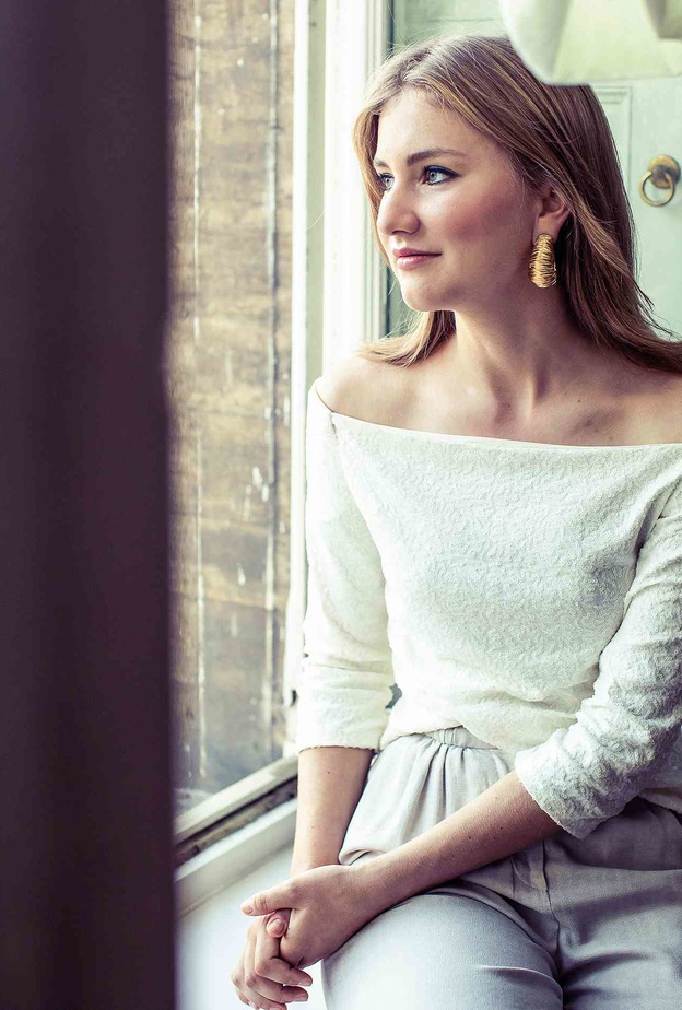 استطلاع للرأي يظهر رغبة البلجيكيين في تولي الأميرة إليزابيث الحكم مبكرا