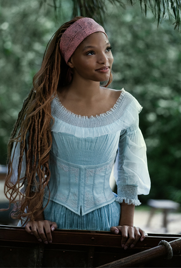 النجمة هالي بيلي