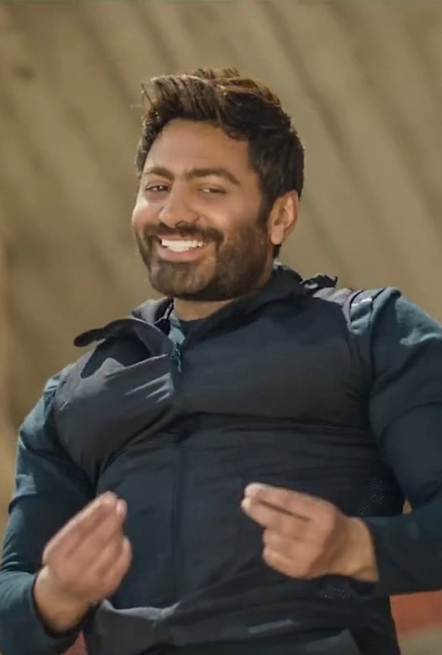 فيلم "تاج".. سيناريو خارق السذاجة جمع كلاشيهات أفلام السوبر هيرو ولم يُضف جديدًا!