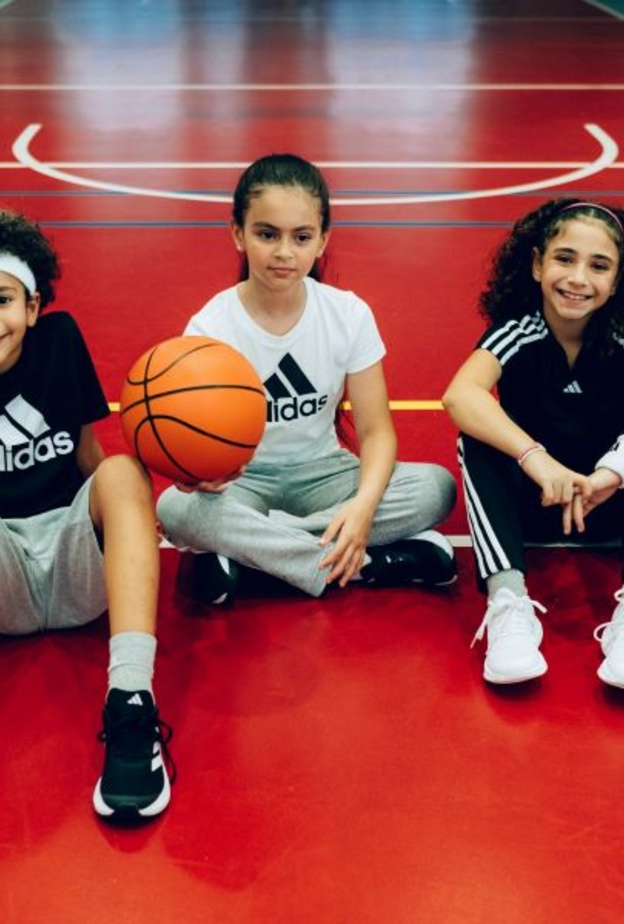 adidas تحتفل ببداية العام الدراسي الجديد مع عروض خاصة في المملكة العربية السعودية