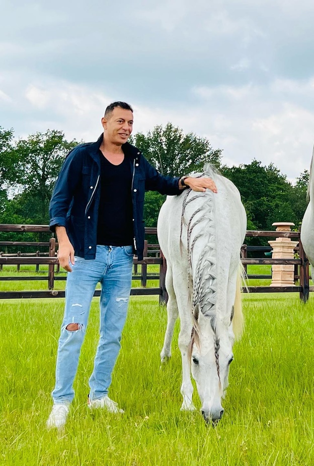 مصطفى شعبان 