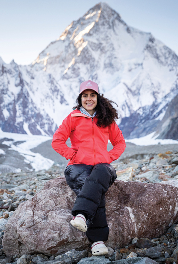 متسلقة جبال ومؤسسة MOVE