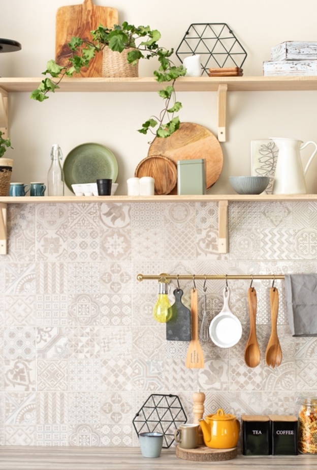 لتحسين الديكور العام.. 8 طرق إبداعية لاستغلال المساحات الميتة في المطبخ