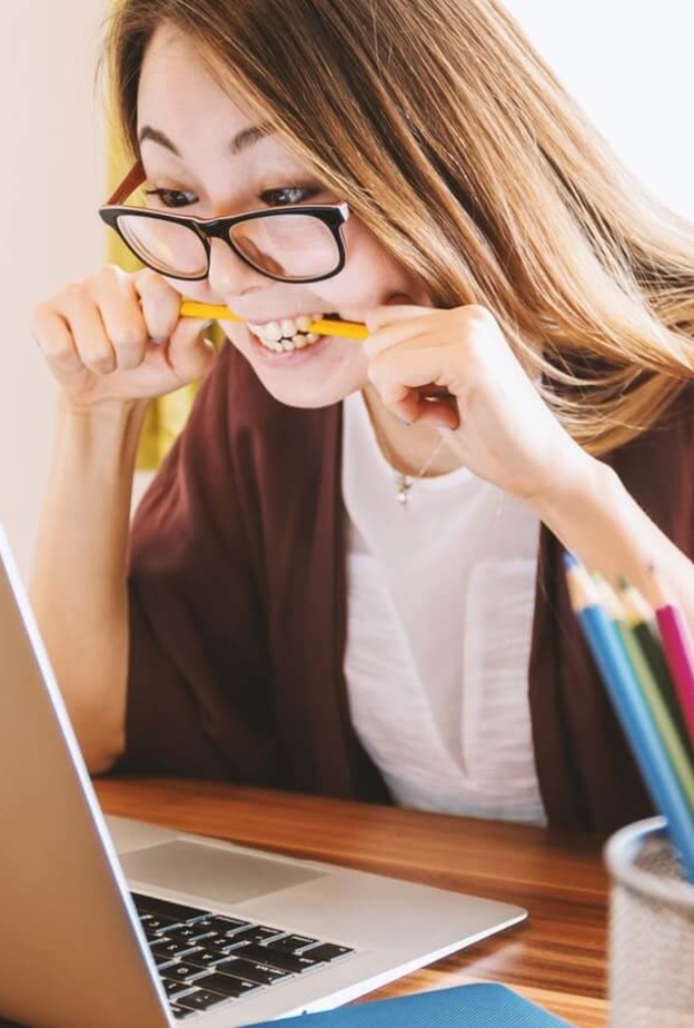 كيف يمكنك أن تصبحي طالبة ذكية وناجحة دراسيًا؟