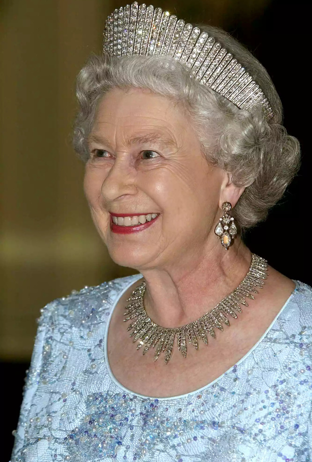 الملكة إليزابيث الثانية