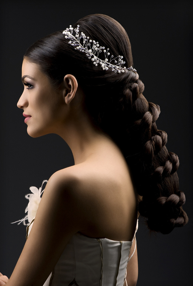 تسريحة شعر طلال طبارة (من الأرشيف)