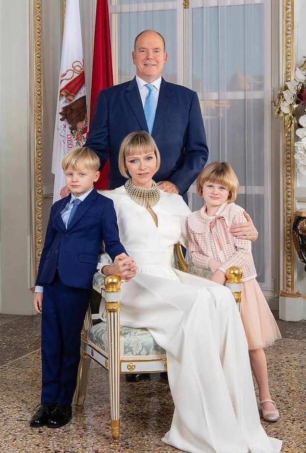 تعرفي على القصر الوردي...مقر الإقامة الرسمي للأميرة تشارلين في موناكو