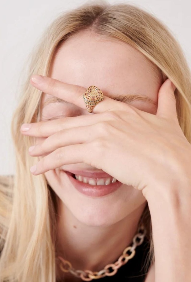 خاتم Rainbow Pavé من Carolina Bucci