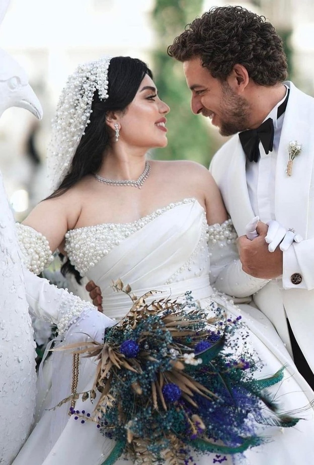 دالا المهندس في يوم زواجها مع طليقها