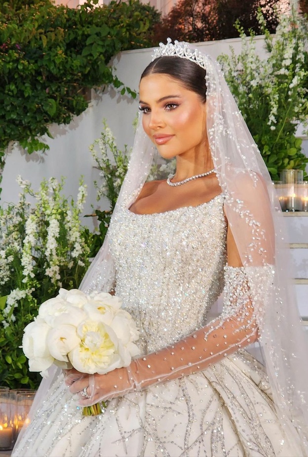 قفازات عروس 2023