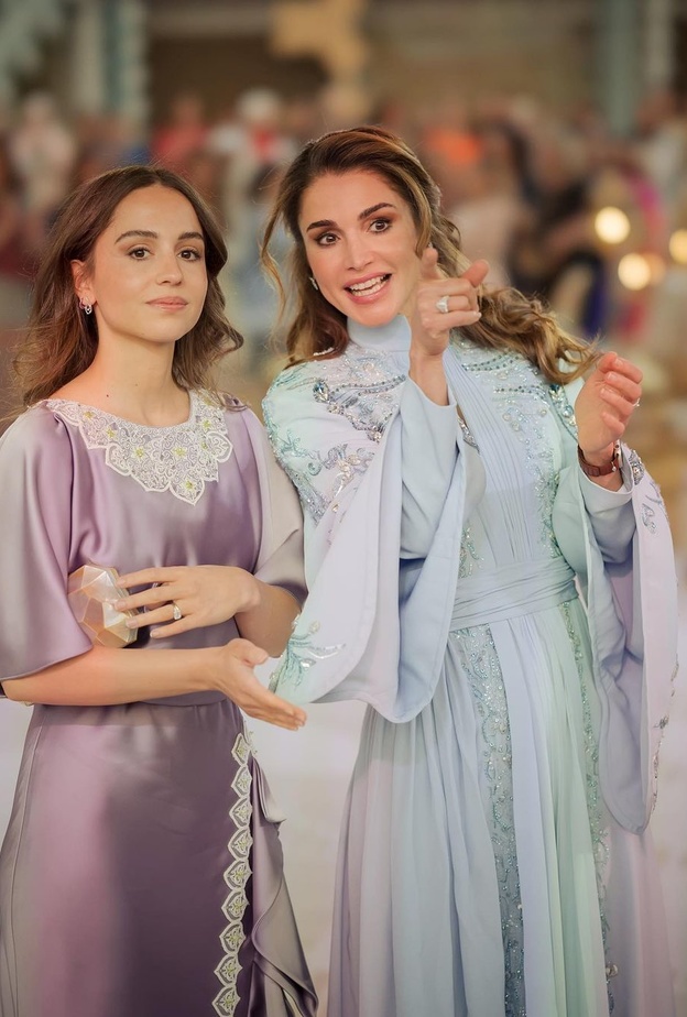 ما هي العلامات المفضلة لسيدات العائلة المالكة الأردنية؟