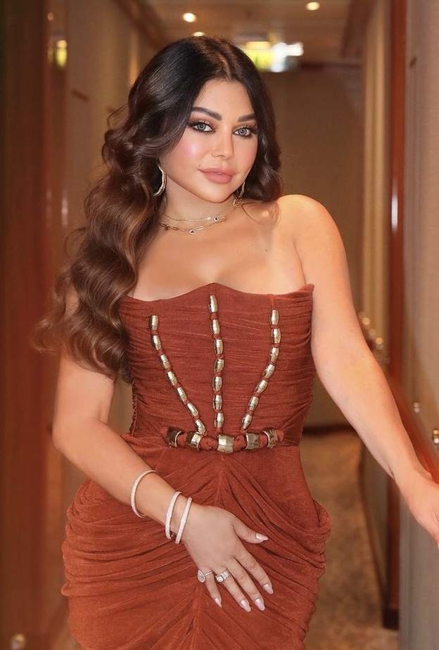 مجوهرات Nawbar اعتمدتها الفنانة هيفاء وهبي