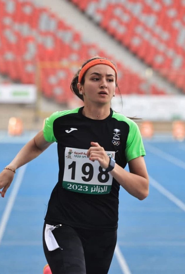 من هي اللاعبة يارا ابوالجدايل التي تأهلت إلى بطولة العالم لألعاب القوى لسباق 100 م 