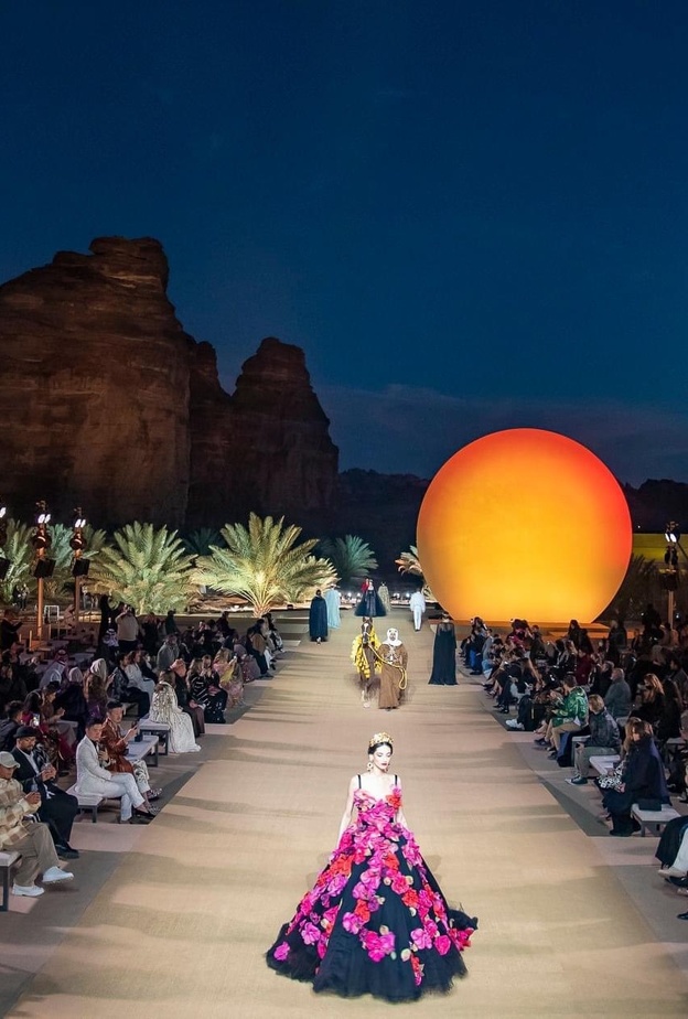 لحظات العلا 2023.. دليلك لأجمل فعاليات ومهرجانات العلا  