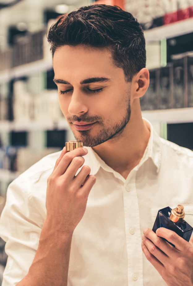  عطر للرجل يعكس الهوية الشرقية في رحلات السفر