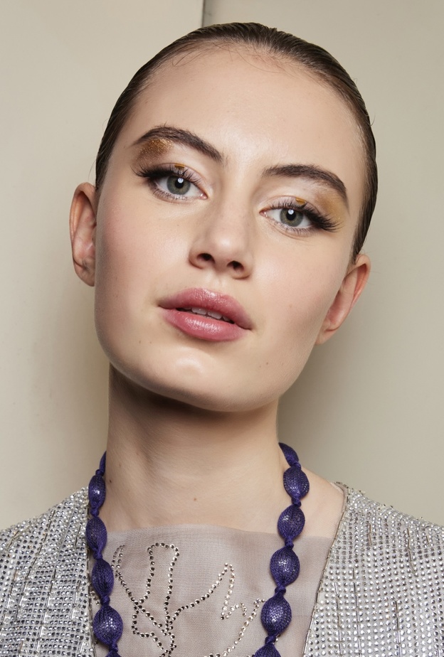 هل هناك أي آثار جانبية لعملية تكبير الشفاه؟