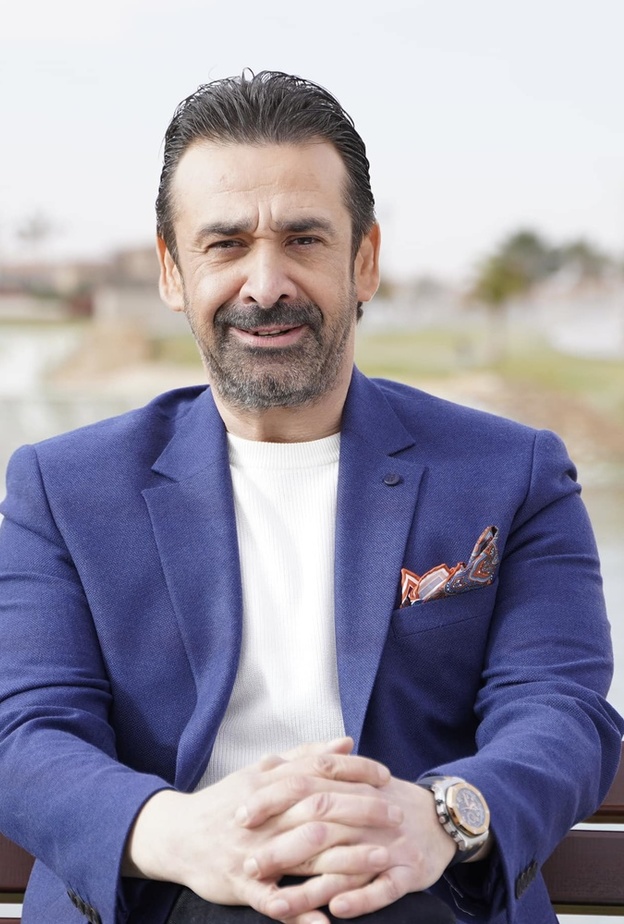 كريم عبد العزيز