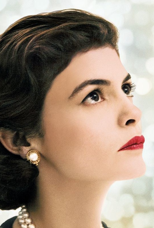 أهم الأفلام والمسلسلات التي تناولت السيرة الذاتية لكبار مصممين الأزياء العالميين