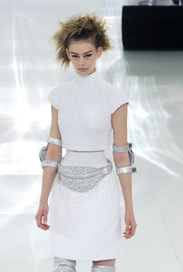 مجموعة شانيل ربيع 2014 للأزياء الراقية