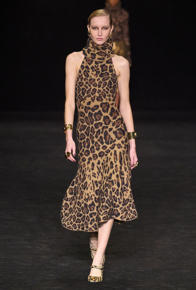 نقشات جلد النمر الخريفية تعلن بداية موسم جديد