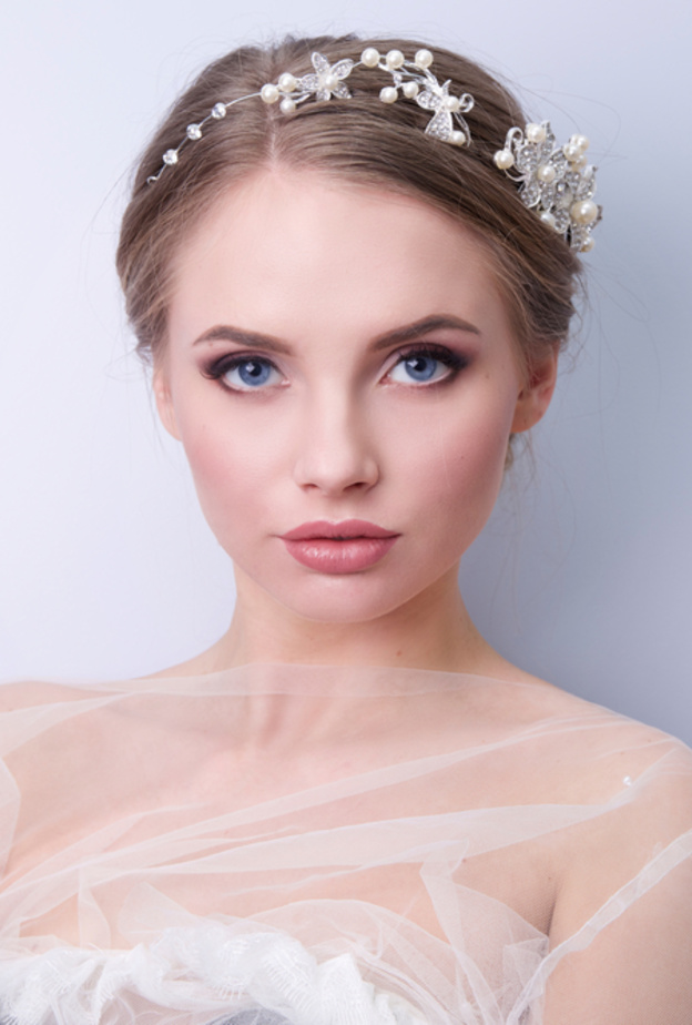 دليل كامل للعروس للحصول على اروع مكياج من خبراء الجمال